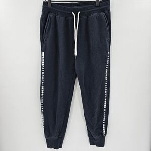 Under armour black sweats pants loose medium